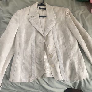 Woman’s blazer